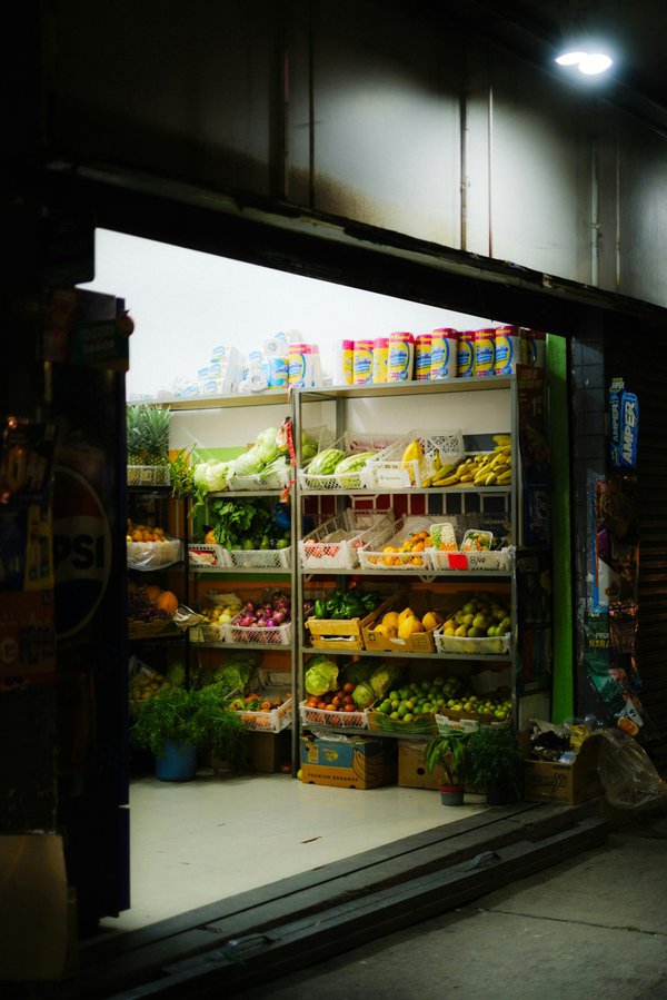 Les présentoirs fruits et légumes en bois : un choix gagnant !